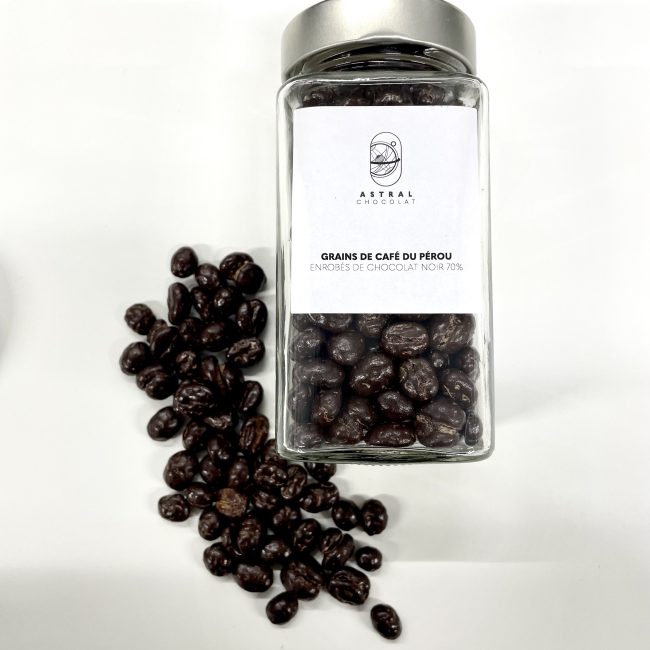 Grains de café du Pérou enrobés de chocolat noir 70%